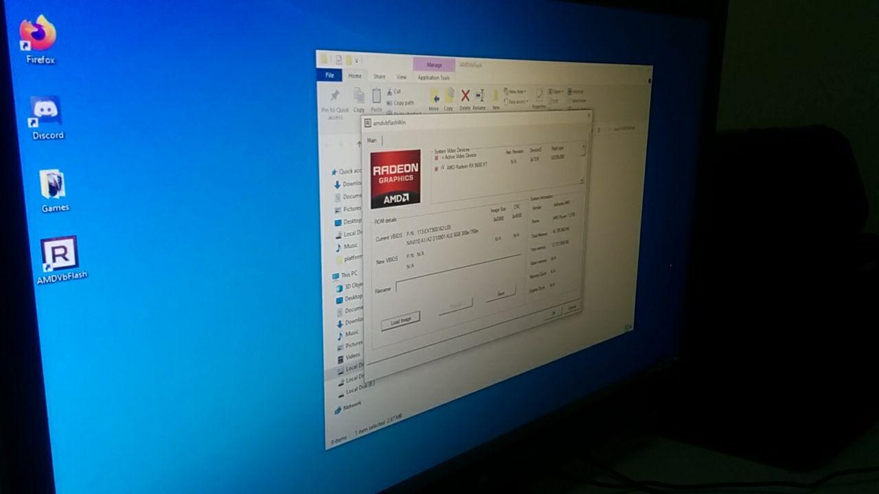 Screenshot of AMDVBFlash with GUI running in Windows